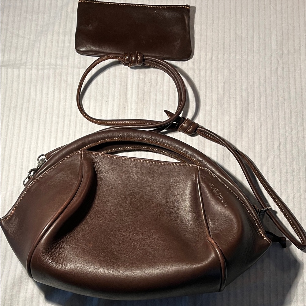 Chic Brown Leather Shoulder Bag